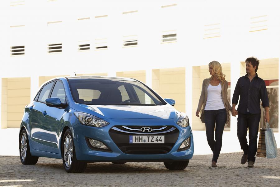  Hyundai i30 5-Door 2012 года  (фото 2 из 76)